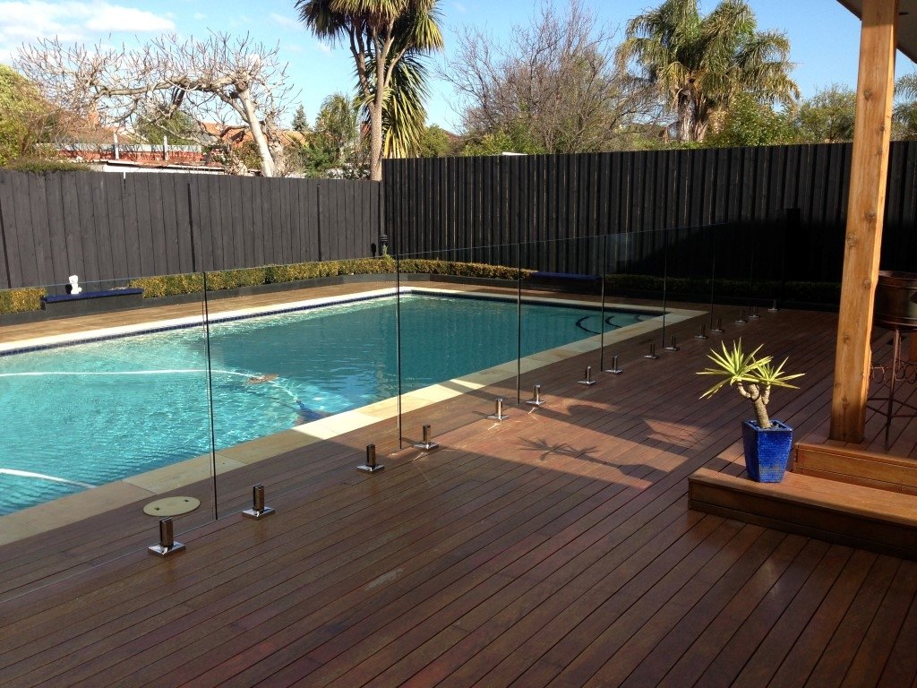 glass pool fencing Melbourne